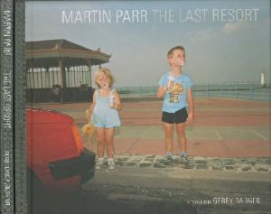 ／マーティン・パー（THE LAST RESORT  photographies de New Brighton／Martin Parr　)のサムネール