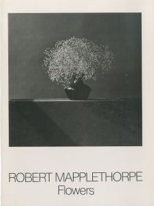 Flowers／ロバート・メイプルソープ（／Robert Mapplethorpe)のサムネール