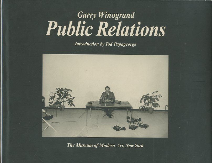 「Public Relations / ゲイリー・ウィノグランド」メイン画像