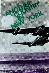 《もう一つの国》ニューヨーク　（表紙：飛行機）／森山大道（ANOTHER COUNTRY IN NEW YORK (Cover: Airplane)／Daido Moriyama)のサムネール