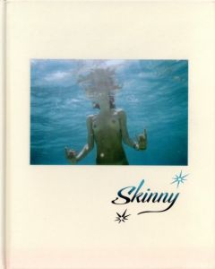 ／写真：テリー・リチャードソン　モデル：Alex（Skinny／Photo: Terry Richardson　Model: Alex)のサムネール