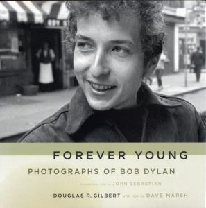 Forever Young: Photographs of Bob Dylanのサムネール