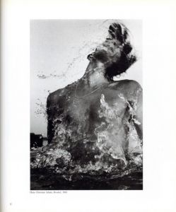 「SWIMMERS: SEVENTY INTERNATIONAL PHOTOGRAPHERS / Foreword: Stephen Dobyns　Essays: Hans Christian Adam」画像2