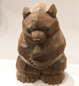 八雲木彫り熊　1999 (A) / 引間二郎（木歩）