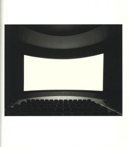 「HIROSHI SUGIMOTO THEATERS / Hiroshi Sugimoto　Foreword: Hans Belting」画像8