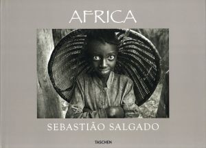 AFRICA SEBASTIAO SALGADOのサムネール