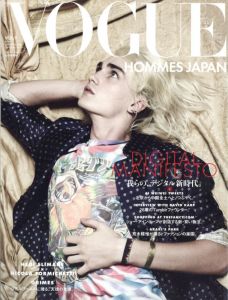 VOGUE HOMME JAPAN A/W 2012-2013 Issue VOL.9 荒木経惟が撮るファッションの楽園/エディ・スリマンのサムネール
