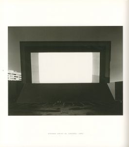 「HIROSHI SUGIMOTO: THEATERS / Author: Hiroshi Sugimoto　Design: Takaaki Matsumoto」画像8