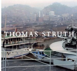 Thomas Struth 1977-2002 / Thomas Struth