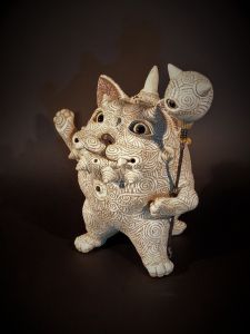 魔除シャーマン白猫神／田崎太郎（Exorcist shaman white cat god／Taro Tasaki)のサムネール