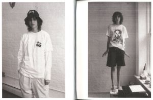 「An IDEA book about T-Shirts by Stussy / AD: Chris Glickman」画像3