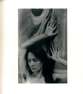 「A PORTRAIT BY ALFRED STIEGLITZ / Author: Alfred Stieglitz　Foreword: Georgia O'Keeffe」画像3