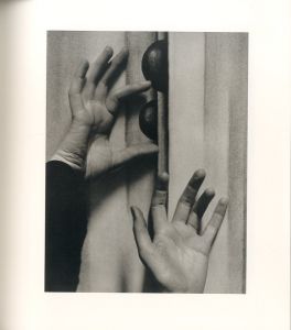 「A PORTRAIT BY ALFRED STIEGLITZ / Author: Alfred Stieglitz　Foreword: Georgia O'Keeffe」画像4