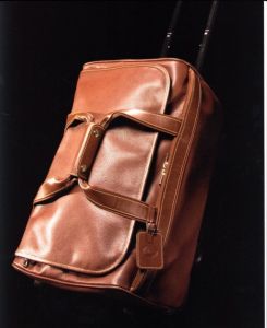 「LONGCHAMP / Author: Marie Aucouturier Photo: Philippe Garcia」画像4