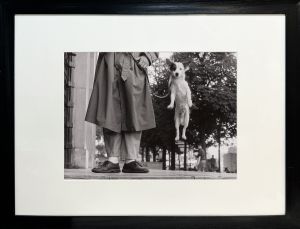 Paris (Dog Jumping), France【サイン入】／エリオット・アーウィット（Paris (Dog Jumping), France【SIGNED】／Elliott Erwitt)のサムネール