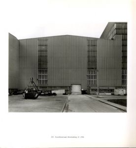 「INDUSTRIAL FACADES /  Bernd & Hilla Becher　Introduction: Klaus Bussmann」画像8