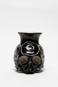 「PAINTED SKULLPTURE 壺 / 丸岡和吾」画像1