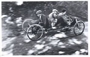 「J.H. Lartigue, les autos et autres engins roulants / Jacques-Henri Lartigue」画像1
