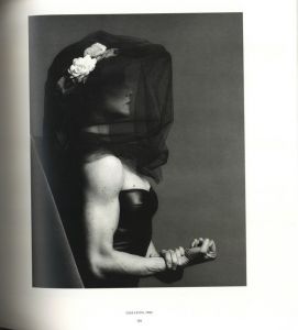 「MAPPLETHORPE / Photo: Robert Mapplethorpe　Edit, Design: Mark Holborn, Dimitri Levas」画像3