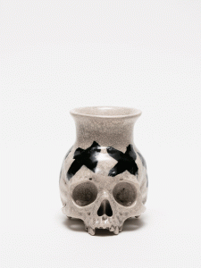 PAINTED SKULLPTURE 壺 / 丸岡和吾