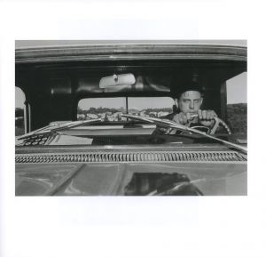 「self PORTRAIT / Photo: Lee Friedlander　Afterword: John Szarkowski」画像1
