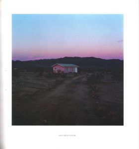 「Isolated Houses / John Divola」画像2