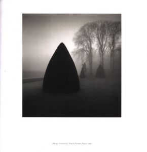 「RETROSPECTIVE TWO / Author: Michael Kenna」画像3