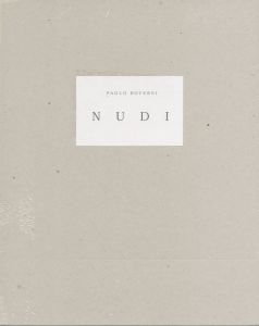 NUDI / Photo: Paolo Roversi