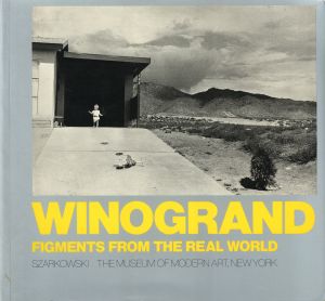 WINOGRAND FIGMENTS FROM THE REAL WORLD / Photo: Garry Winogrand　Organized: John Szarkowski