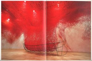 「塩田千春展：魂がふるえる / 塩田千春」画像1