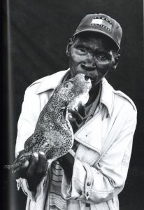 「Carlo Mari Passage through DAR: Portraits from Tanzania / Carlo Mari」画像2