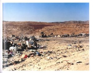 「The Patriarch's Wardrobe / Nick Waplington」画像3