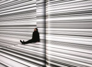 「池田亮司 ＋/－ [ the infinite between 0 and 1] / 池田亮司」画像1