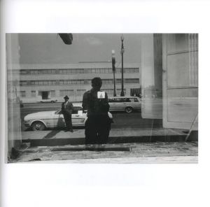 「Self Portrait Lee Friedlander / Photo: Lee Friedlander　Afterword: John Szarkowski」画像4