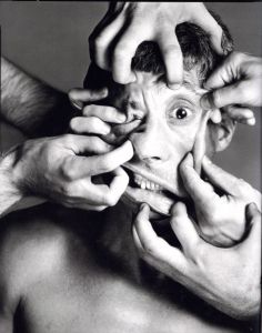 「PerForMance / Richard Avedon」画像1