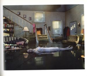 「Gregory Crewdson 1985-2005 / Gregory Crewdson」画像4